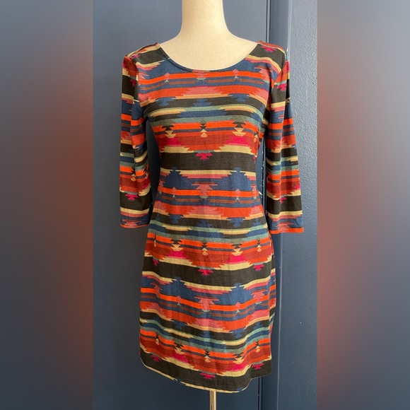 American Rag Dresses & Skirts - American Rag long sleeve, Aztec / Southwest print dress